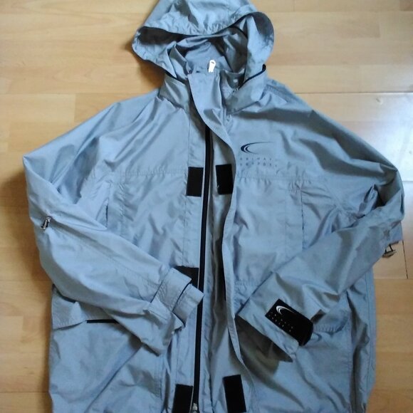 Axel Arigato Windbreaker - Picture 1 of 5